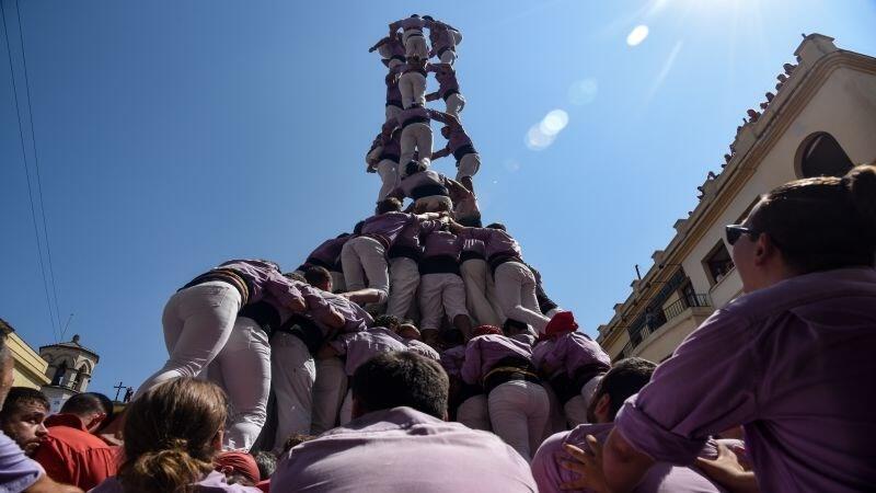 İspanya'da yüzyıllardır yaşatılan sıra dışı 'İnsan Kulesi Festivali'
