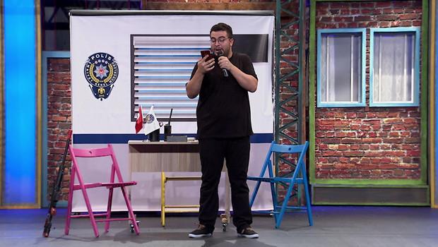 “Çok Güzel Hareketler 2”nin sevilen oyuncusu Safa bu kez de Volkan Konak oldu! “Çok Güzel Hareketler 2”nin sevilen oyuncusu Safa bu kez de Volkan Konak oldu!
