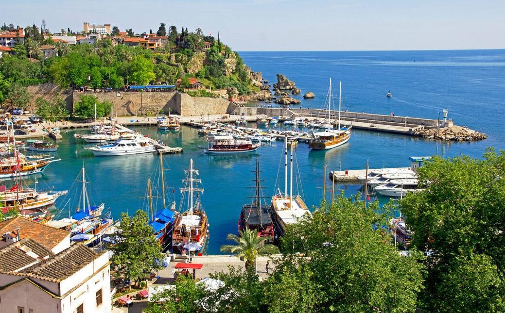 Antalya turizmde yüzde 17 büyüdü