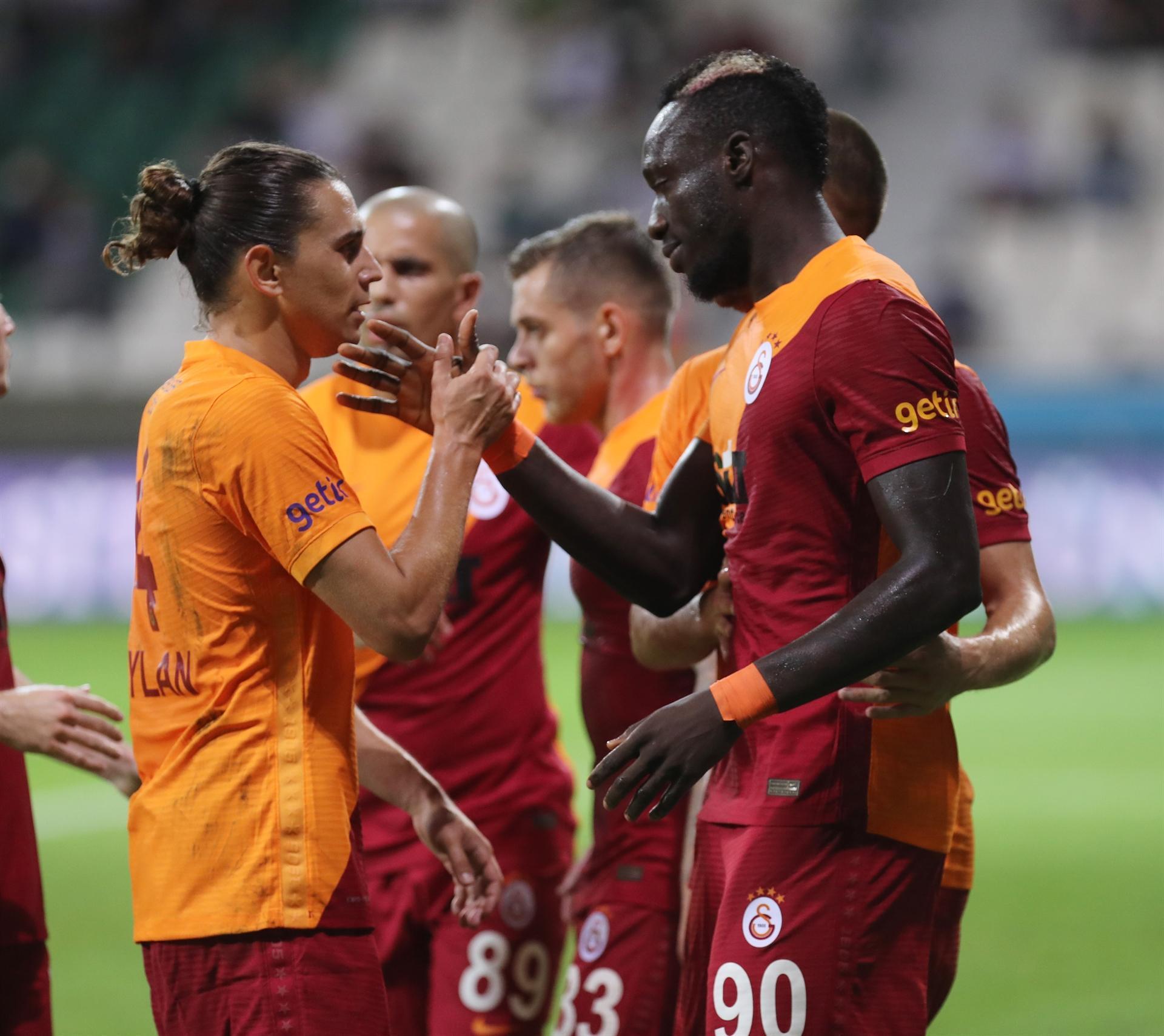 Giresunspor Galatasaray Ma Ndan Ne Kan Foto Raflar Spor Haberler