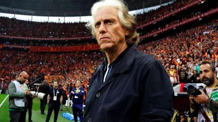 Jorge Jesus istifa mı etti Fenerbahçe Teknik Direktörü Jorge Jesus