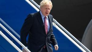 Boris Johnson G7 Zirvesi için Fransada