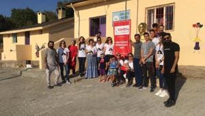 Kadın hekimler, Batmanda köy okullarını boyadı