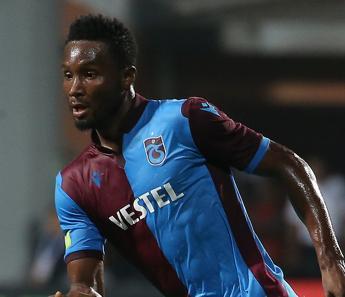 Obi Mikel fena trollendi!