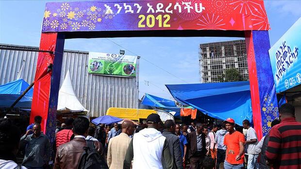 Etiyopya 2012 yılına 'merhaba' dedi