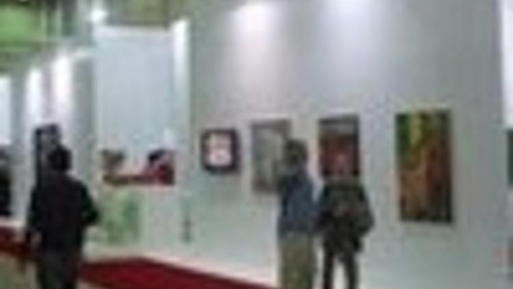 Artists converge in Istanbul art fair