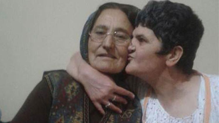 Anne ile kızı aynı anda hayatını kaybetti
