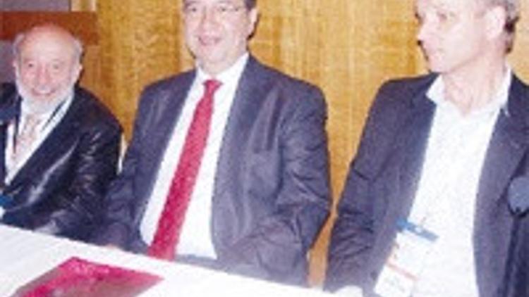 Yumurtalık ve rahim nakli ’hayal’ değil