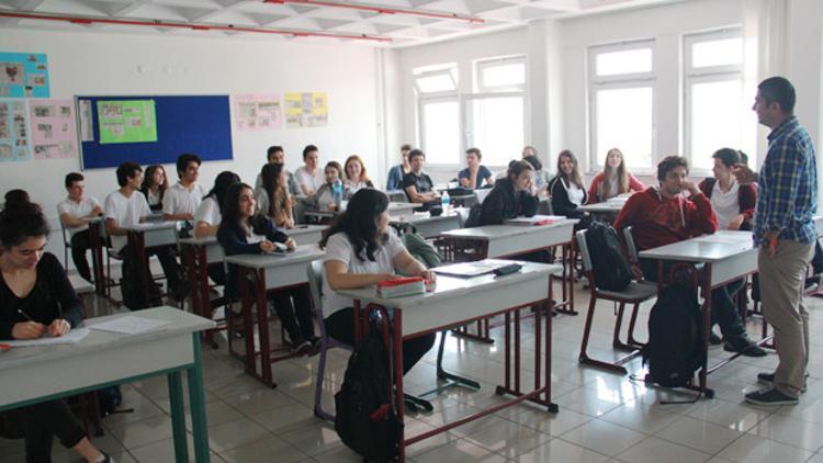 Liselerde açık uçlu sınav dönemi