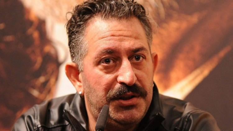 Cem Yılmaz'dan takipçisine jet yanıt