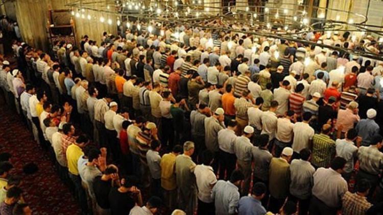 Cuma namazı saat kaçta kılınacak? Tüm illerin cuma namazı saatleri