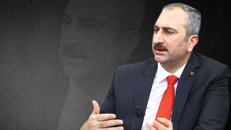 'Düşündükçe dehşet duyuyorum çocuklarım adına endişe ediyorum'