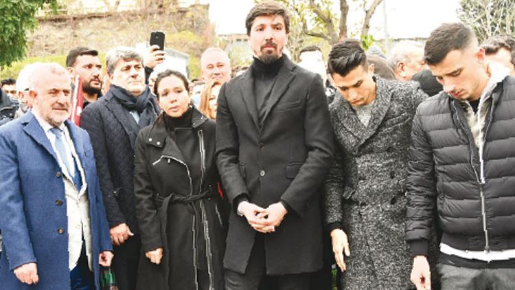 Dolmabahçe’de 2. yıl anması