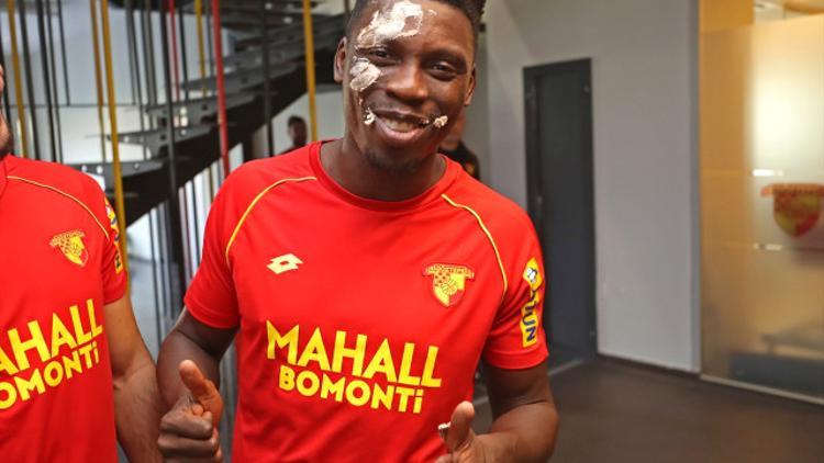 Göztepe'de Gassama sevinci