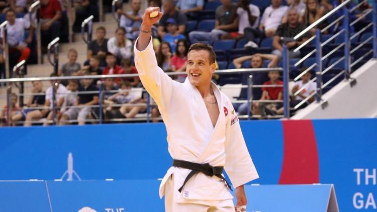 Mikail Özerler'den altın madalya