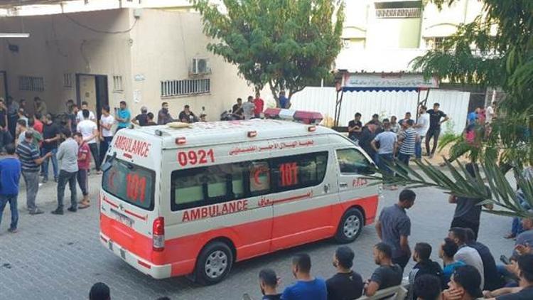 İsrail, Gazze’yi vurdu: 3 kişi hayatını kaybetti