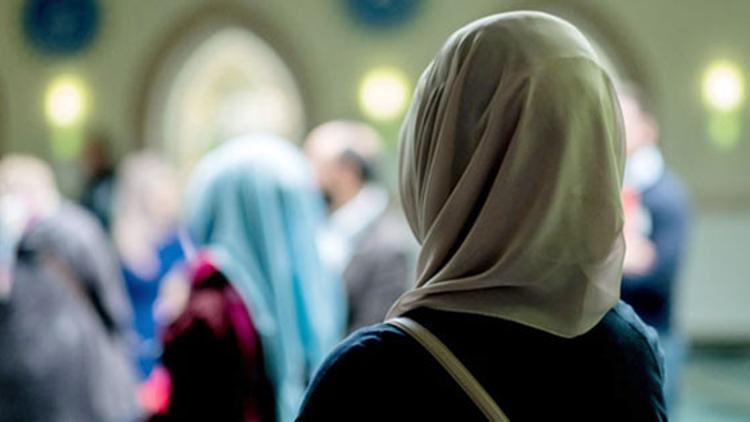 Üzerinde anlaştıkları ilk konu başörtüsü yasağı oldu!