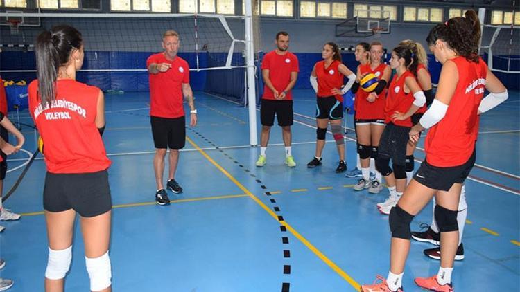 Nilüfer Belediyespor sezonu açtı
