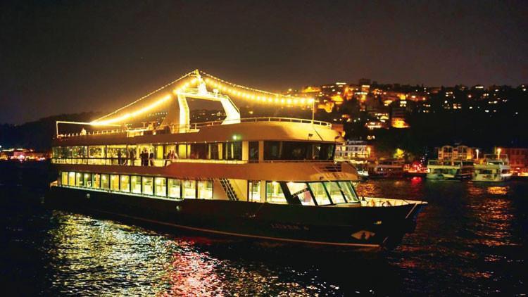 Gezinti gemilerine fener ayarı