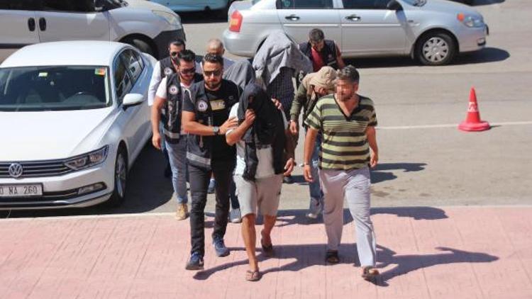 Batan bottan denize düşen bebek bulunamadı
