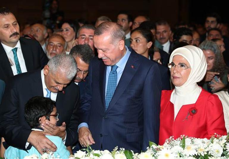 Cumhurbaşkanı Erdoğan: Kongre sürecimizi başlatıyoruz... Bize yeni Ömerler lazım