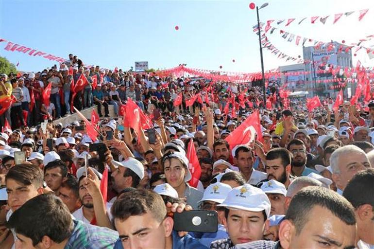 Cumhurbaşkanı Erdoğan’dan flaş sözler: Eylül ayı bitmeden güvenli bölge oluşturulmazsa...