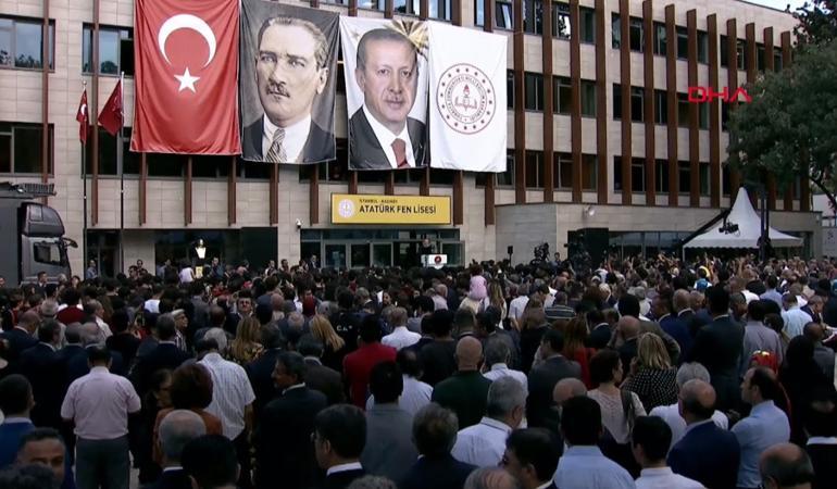 Son dakika… Cumhurbaşkanı Erdoğan, Atatürk Fen Lisesi’nde konuştu