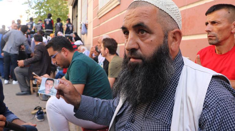 HDP önündeki eylemde 12nci gün; aile sayısı 32 oldu