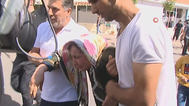 HDP İl Başkanlığı önünde eylemdeydi, babasının acı haberiyle fenalaşarak bayıldı