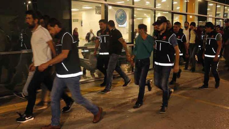 Uyuşturucu şebekesine operasyon: 17 gözaltı