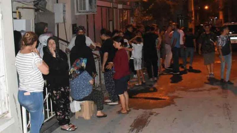 Buzdolabı patladı, ev harabeye döndü