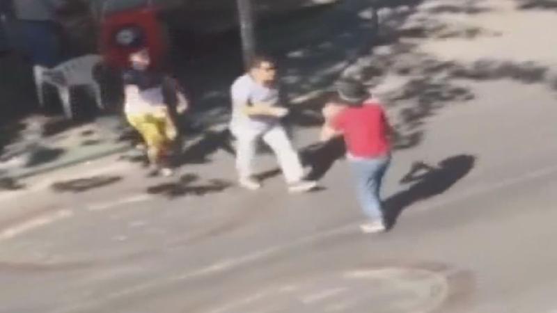 Tokat attığı adamın zihinsel engelli olduğunu öğrenince pişman oldu