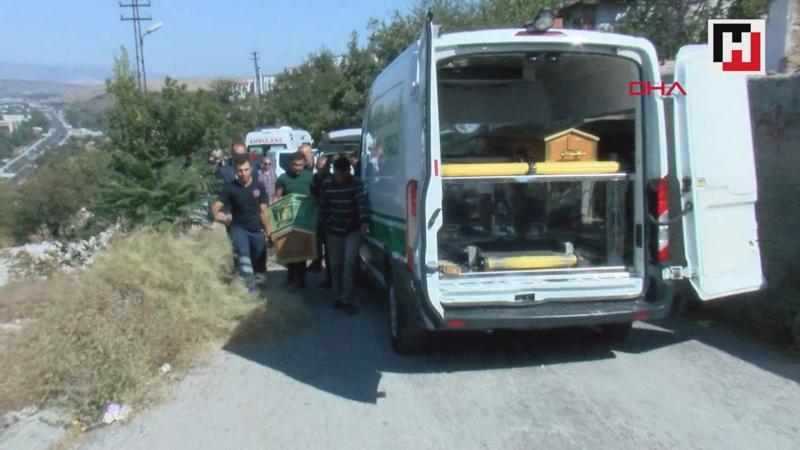 Eşini metruk binada bıçaklayarak öldürdü