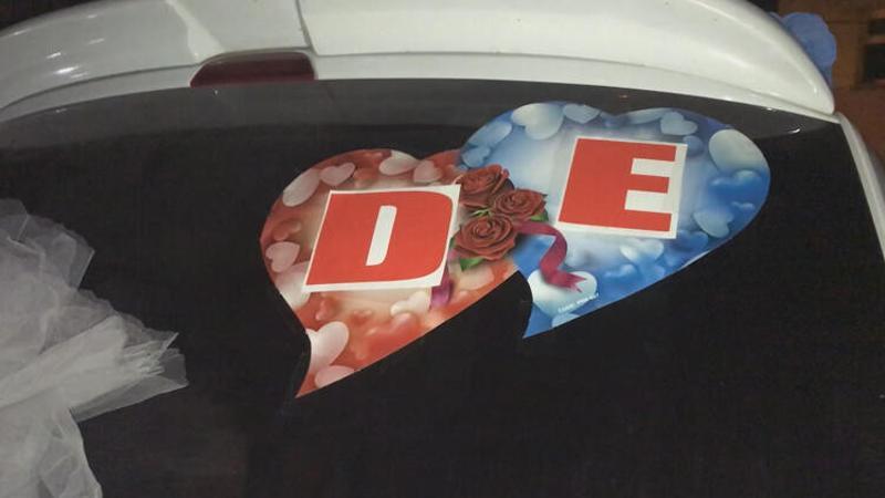 Düğününde bıçaklanan damat öldü, annesi ağır yaralandı