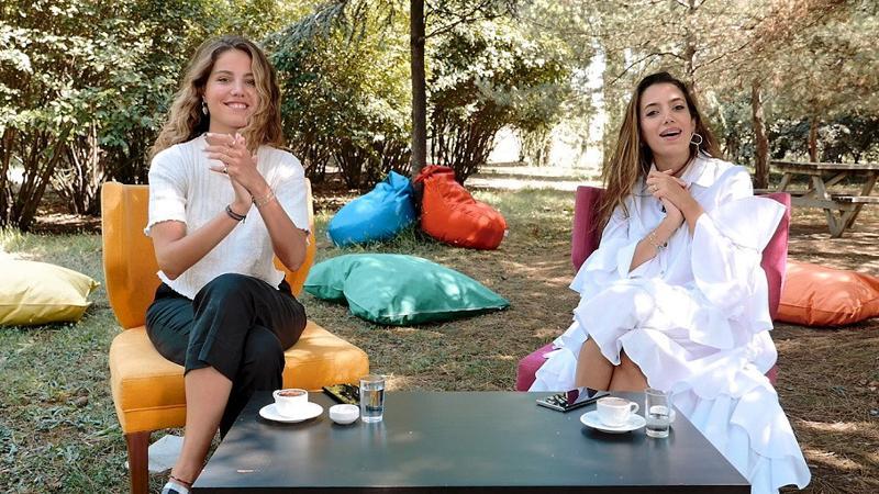 Cansu Akın ve Rachel Araz ile Soru-Cevap
