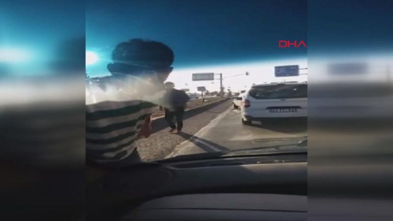 Trafikte 'yol vermeme' tartışması