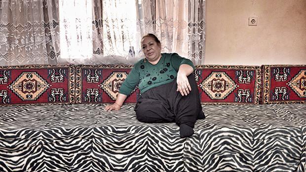 Dilber Ay Tavukları Pişirmişem Sözleri