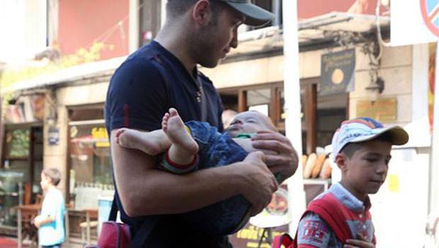 Egede kaçak teknesi battı: 14ü çocuk 34 ölü