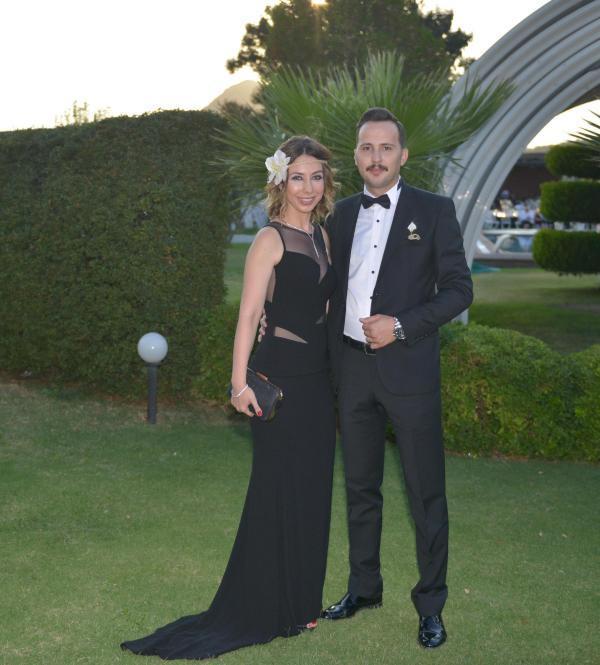 İzmir Haberleri Görkem ve Tuğçe aşkında mutlu son Yerel Haberler