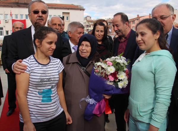 Edirne Haberleri 200 bin euro ile �Sevgi evleri� yaptıran hayırsever