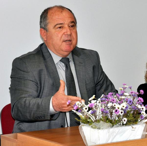 Datça Haberleri Başkan Uçar, Datça�nın ciğerlerini yakan orman