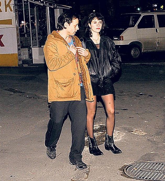 Seçkin�den sürpriz hamileliğe ilk yorum Magazin Haberleri Seçkin�den sürpriz hamileliğe ilk yorum Magazin Haberleri