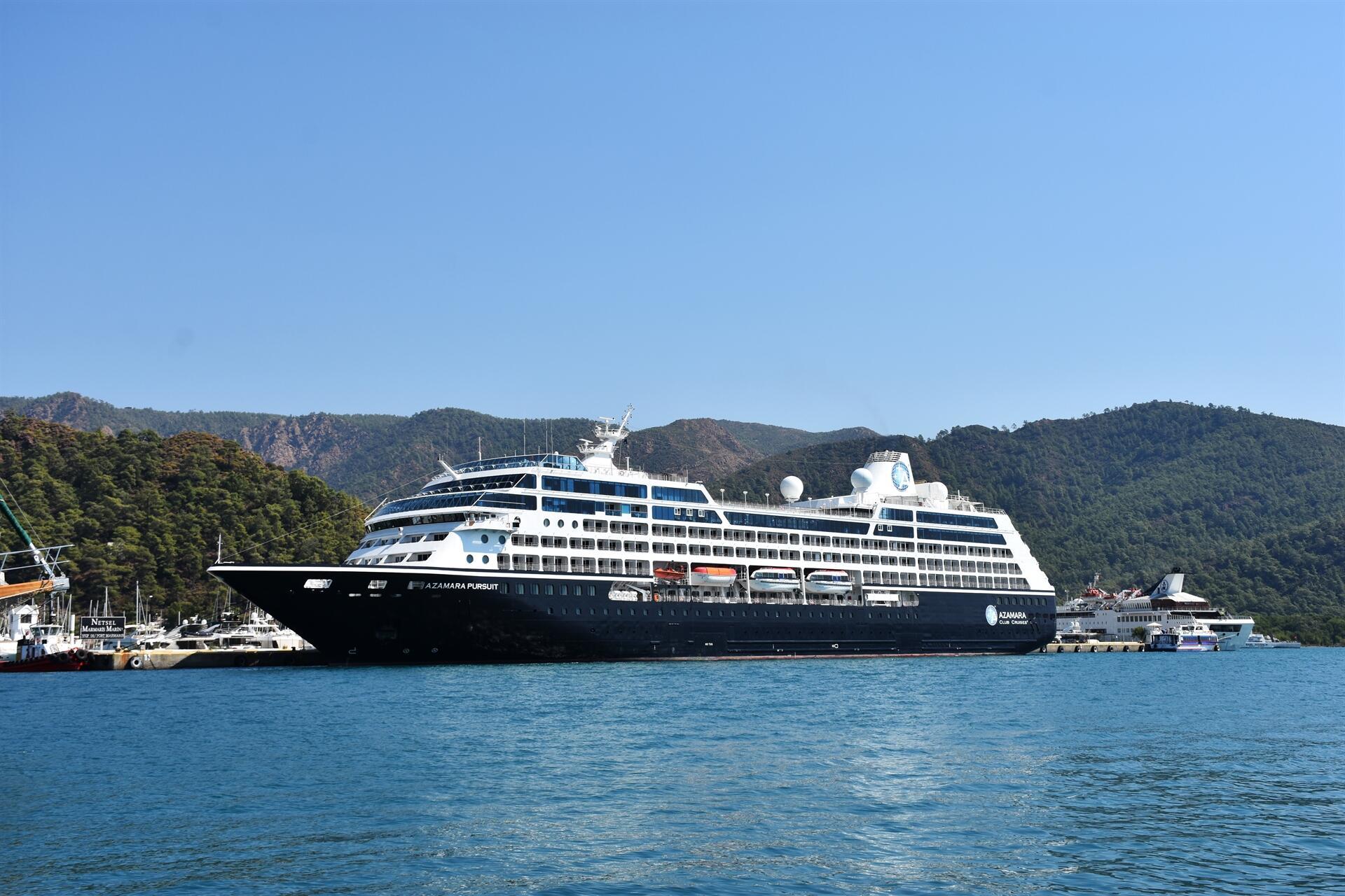 Azamara Pursuit