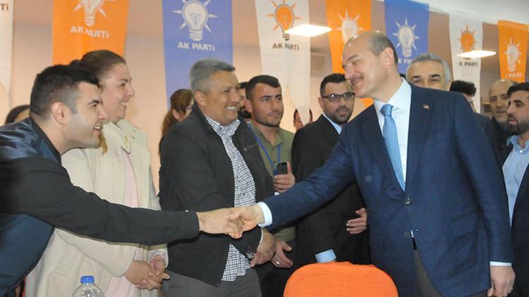 Bakan Soylu Truva atı olarak geliyor, PKK�nın temsilcilerini taşıyor