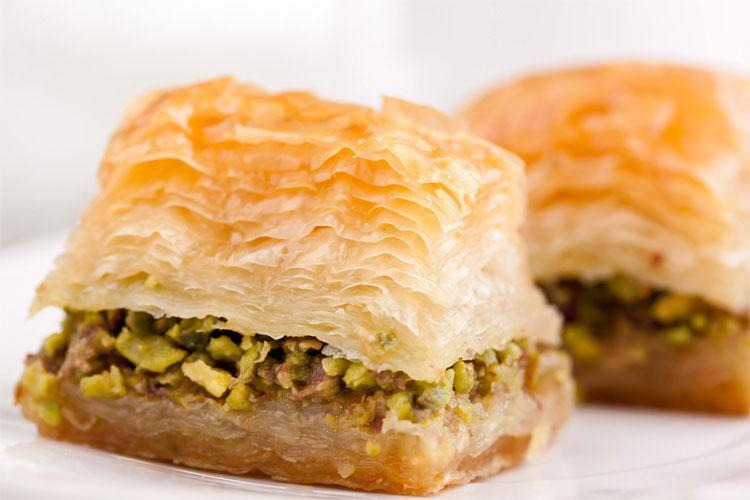 Baklava Nasil Yapilir Bayram Icin Evde Baklava Tarifleri Baklava Yapiminin Puf Noktalari