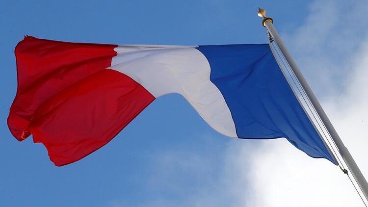 Fransa Suriye'deki askeri ve sivil personelini korumak için önlem alacak