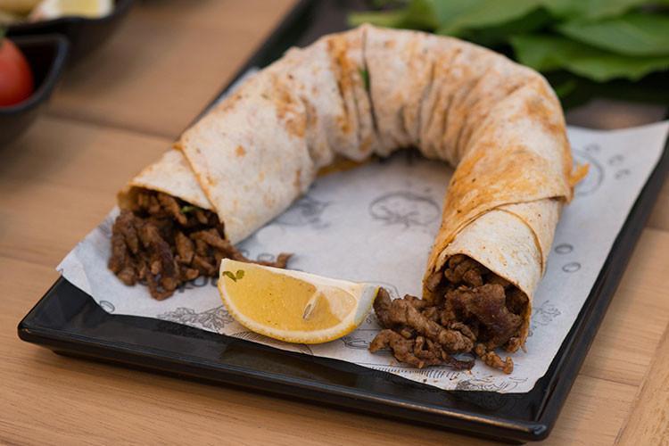 Tantuni Tarifi Evde Tantuni Nasil Yapilir Kolay Ve Pratik Tantuni Yapimi Ve Malzemeleri Tantuni Tarifi Evde Tantuni Nasil Yapilir Kolay Ve Pratik Tantuni Yapimi Ve Malzemeleri