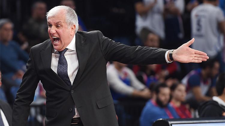 Fenerbahçe, Anadolu Efes'e yenilince Obradovic çılgına döndü! Fenerbahçe, Anadolu Efes'e yenilince Obradovic çılgına döndü!