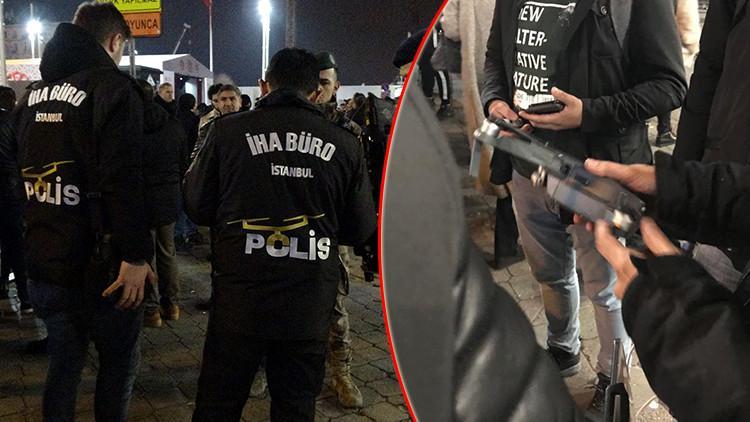 Taksim Meydan'da şaşırtan olay! Jandarma düşürdü, polisin çıktı... Taksim Meydan'da şaşırtan olay! Jandarma düşürdü, polisin çıktı...