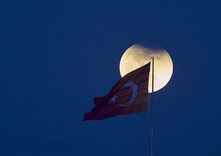 2020 Süper Ay tutulması ne zaman? Süper Ay nedir?